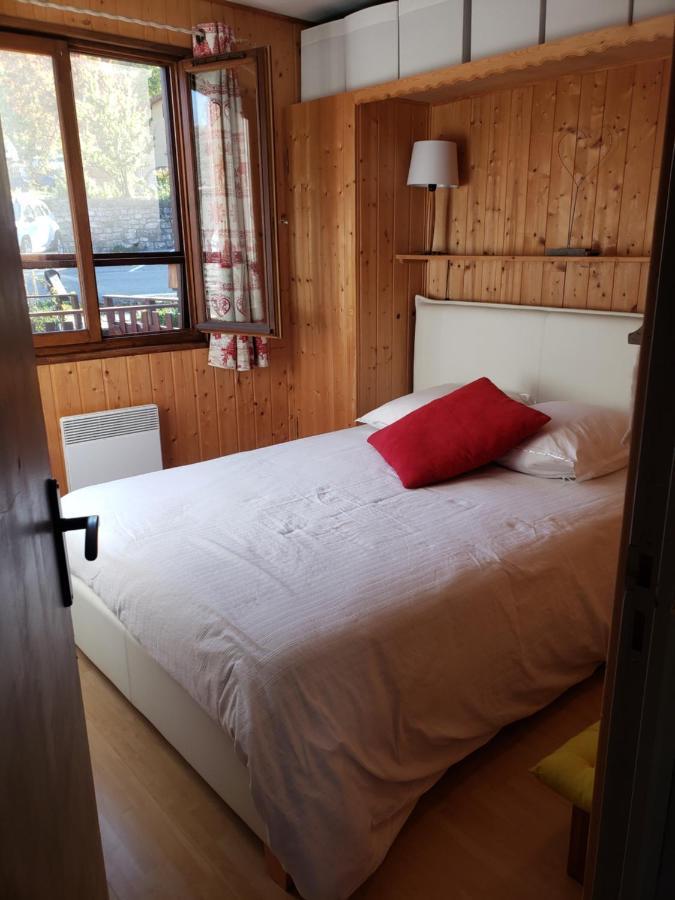 Chalet Le 22 Agnieres Le Devoluy Exterior foto